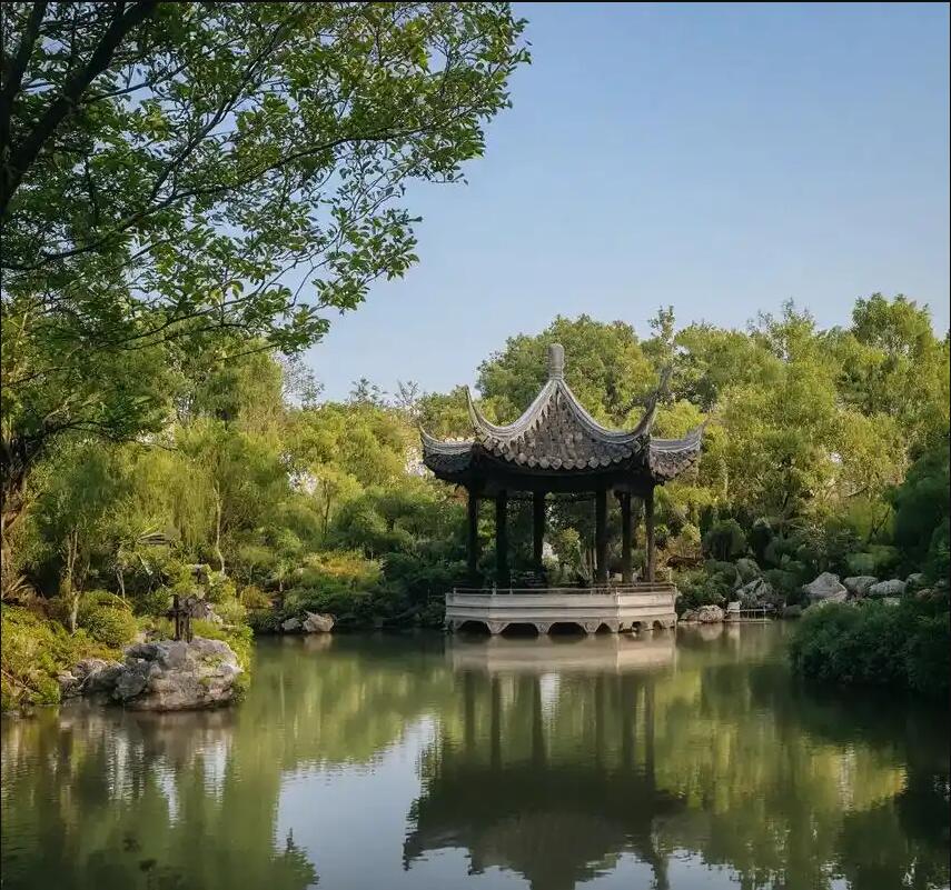 府谷县雨珍培训有限公司